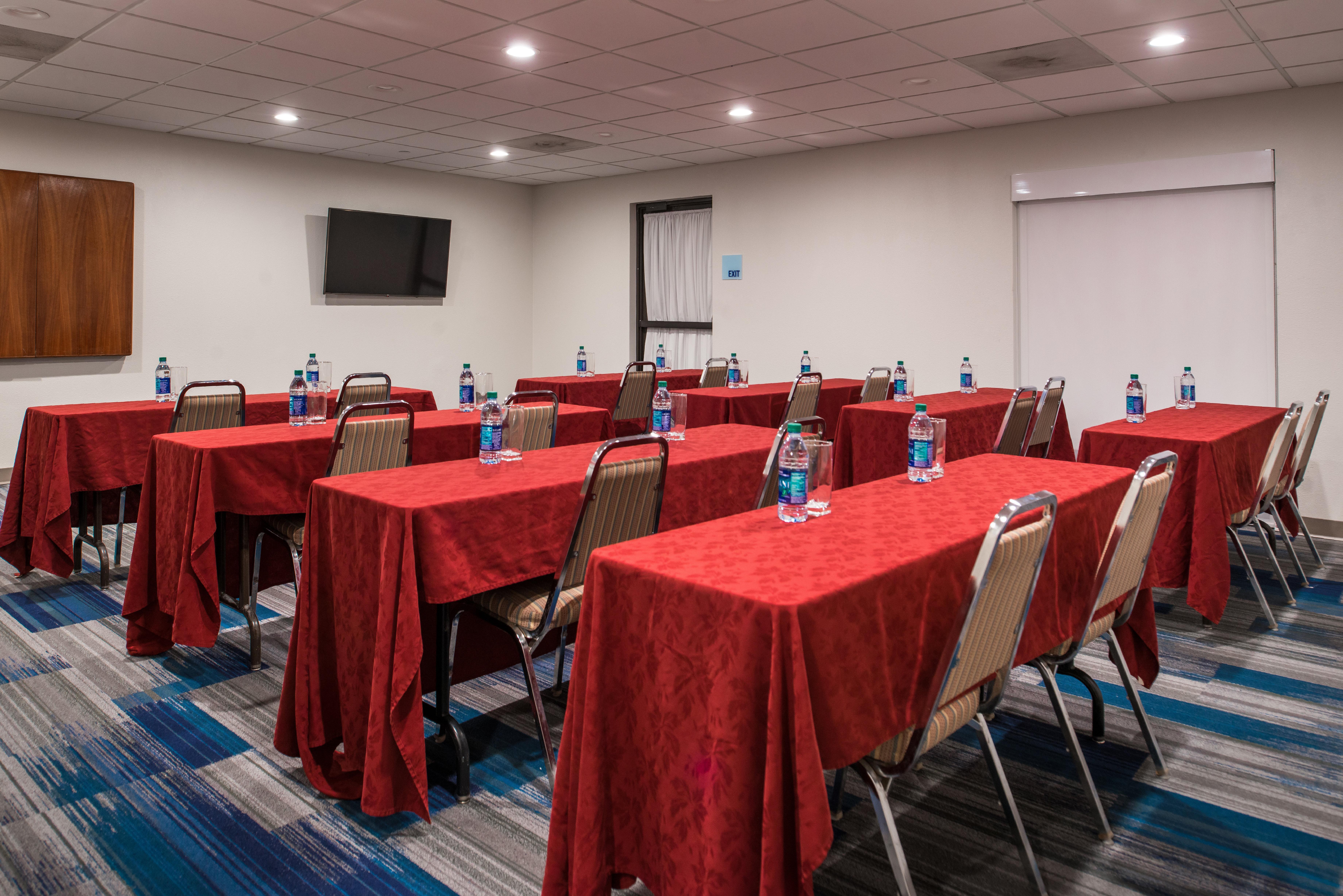 Holiday Inn Express Hotel & Suites Tampa-Anderson Road-Veterans Exp By Ihg West Chase Exteriér fotografie